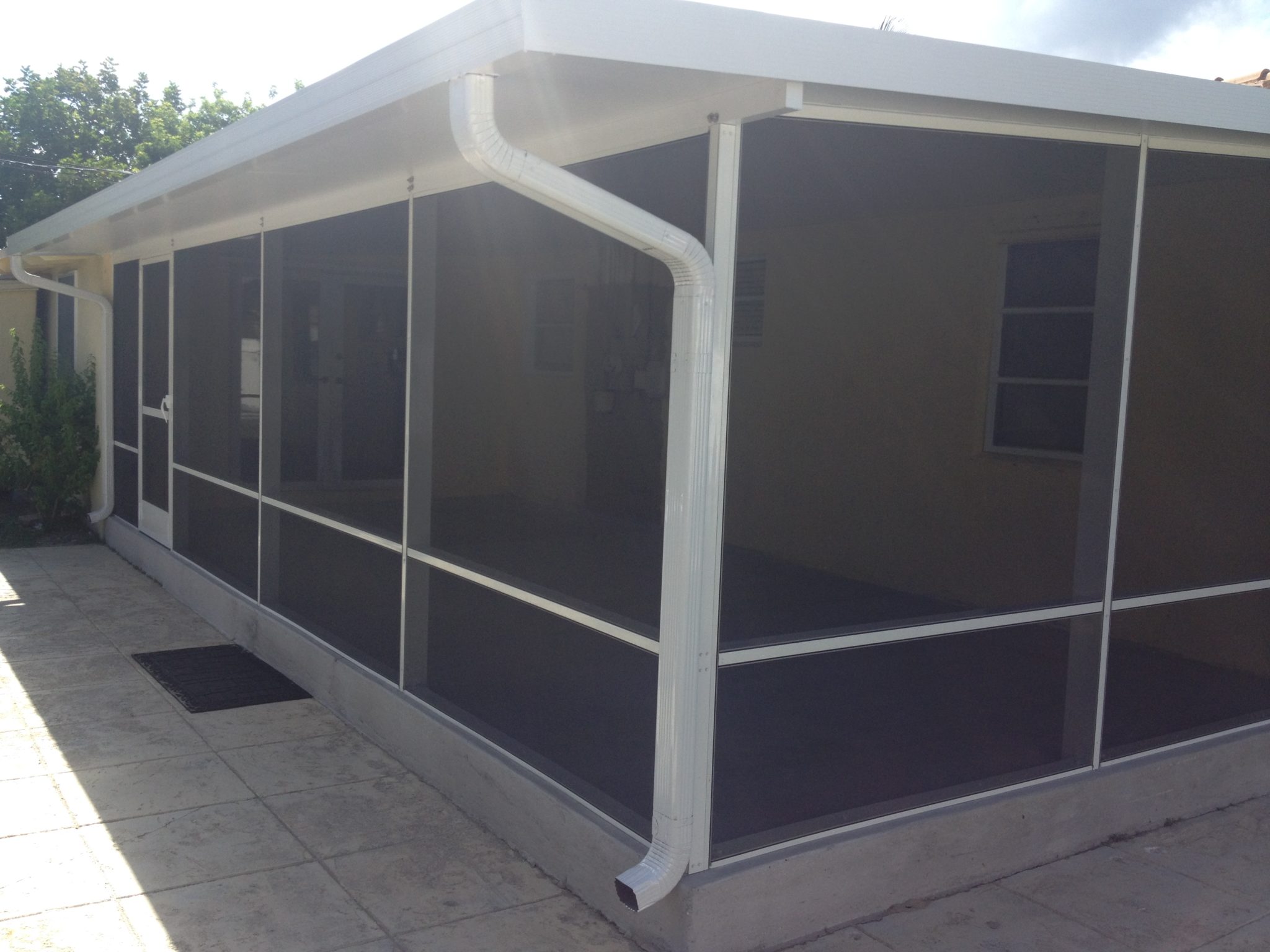 Insulated Roof/Screen Rooms When Quality Counts